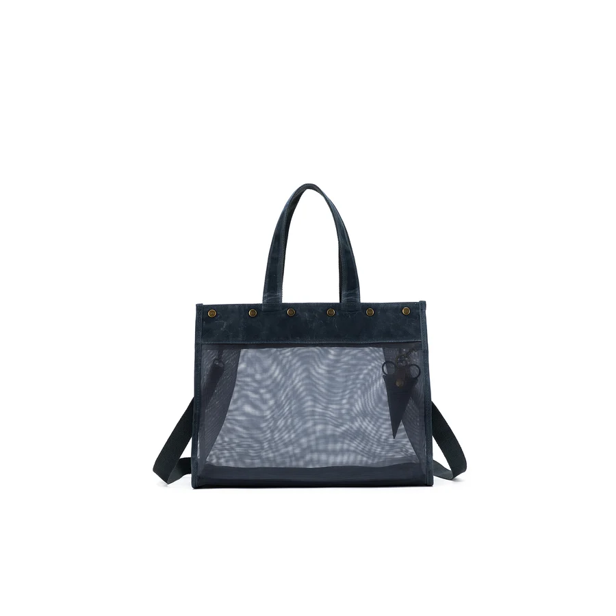 Della Q Maker's Mesh Tote