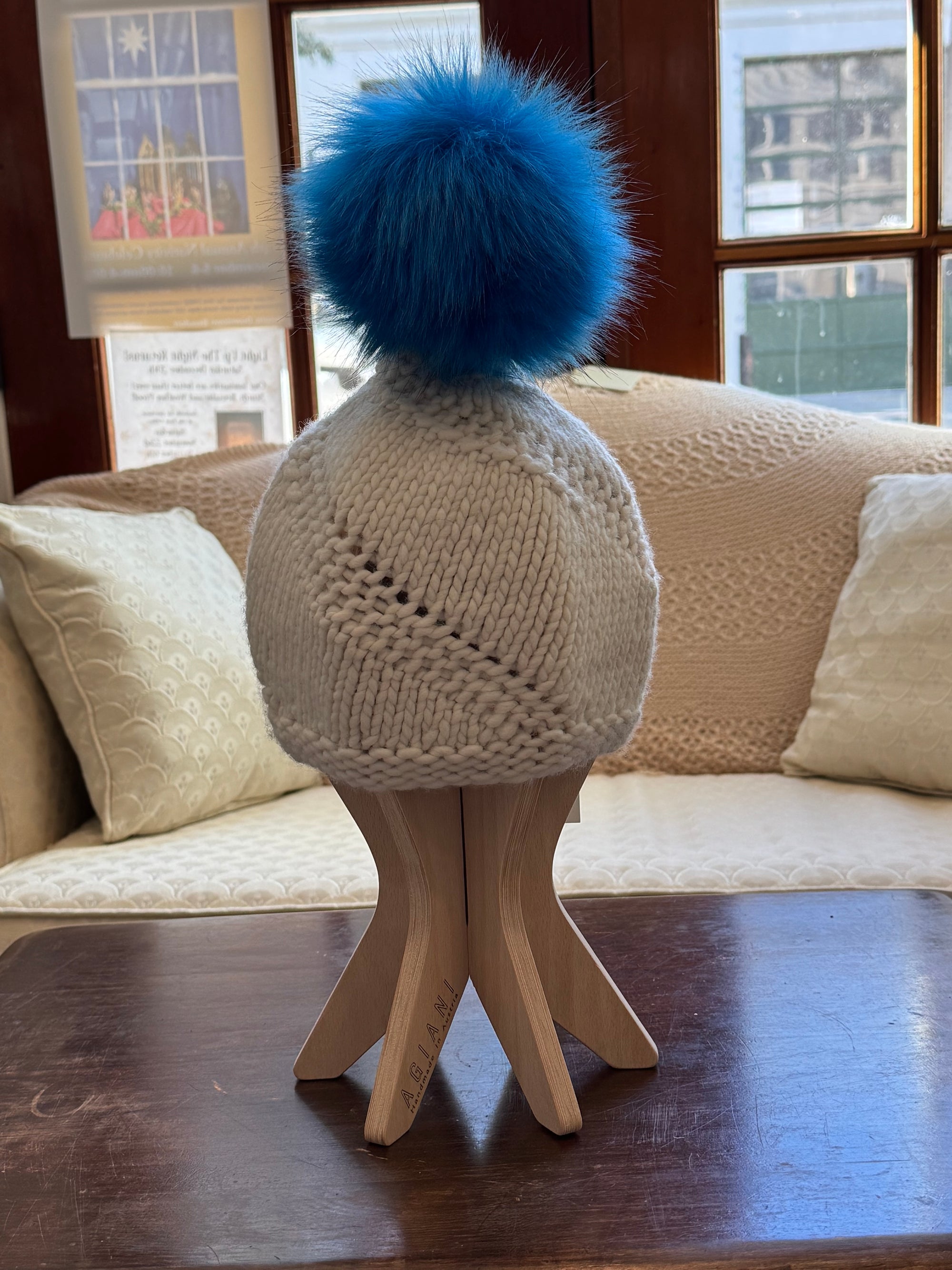 LOVAFUR Vegan Hat Poms