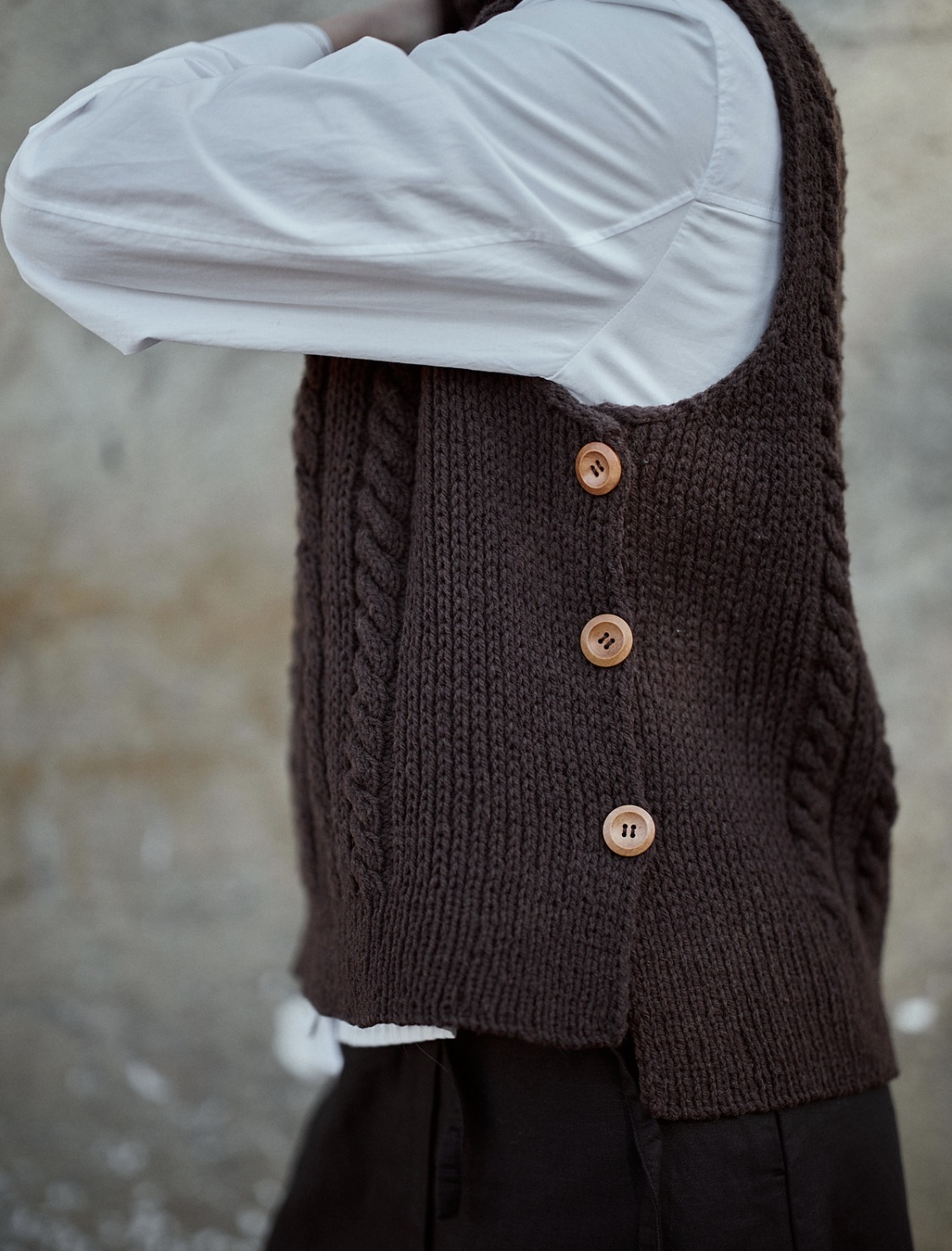 Huurre Cable Vest Kal Class with Leslie Hinshaw