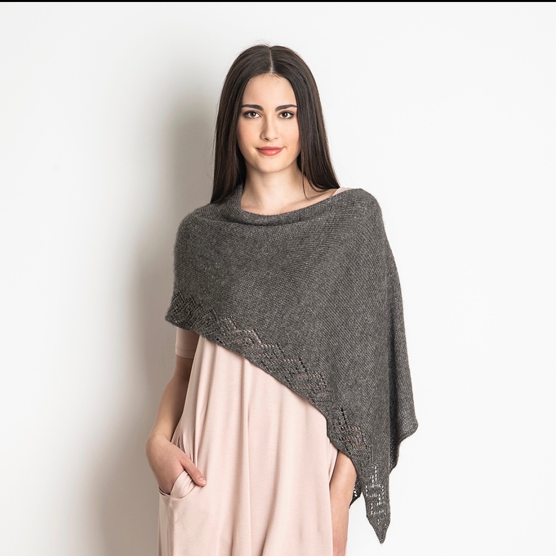 Pattern: Etched Rio Wrap by Sarah Smuland
